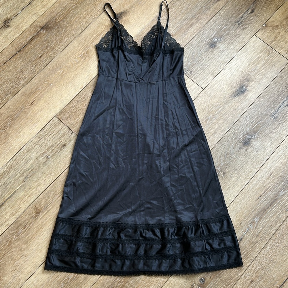 Adonna Black Nylon Lace Trim Sz 36 Small Long Pullover Slip Dress Nightgown VTG - Picture 7 of 8